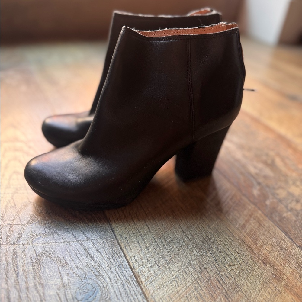 Madewell Black Leather Ankle Boots 7.5